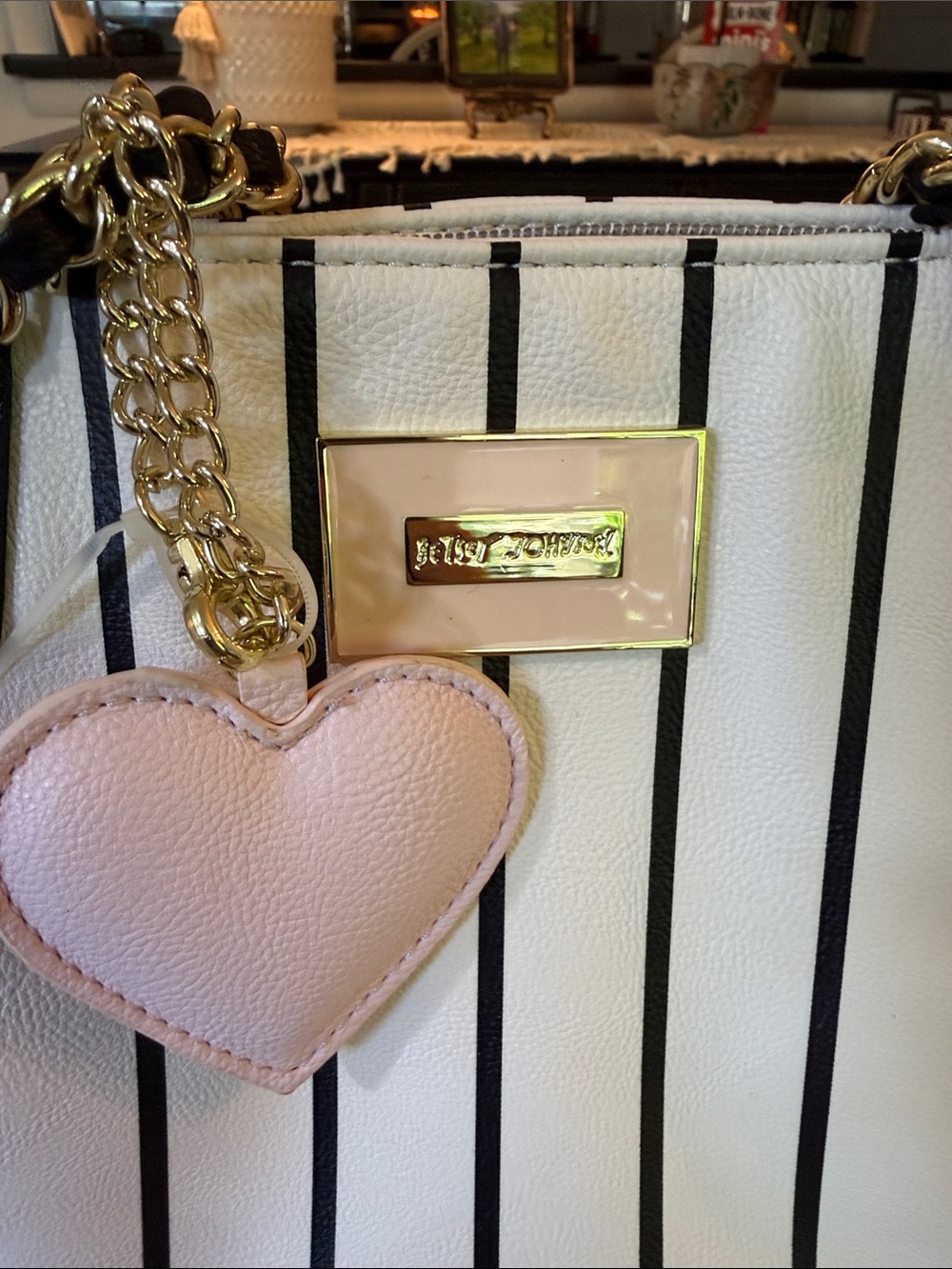 Striped White and Pink Shoulder Tote with Heart Charm - Picture 6 of 14